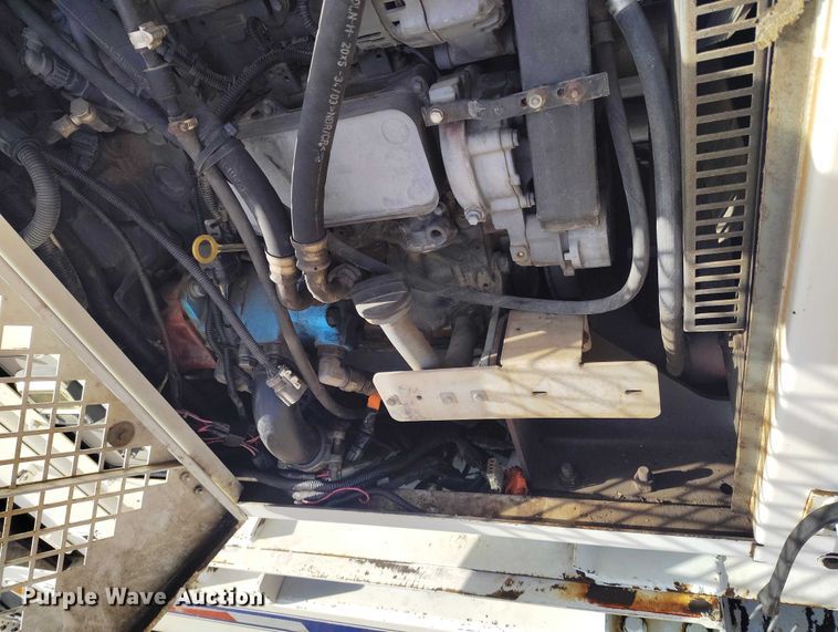 image for item DT0796 2009 International 7400 hydrovac truck