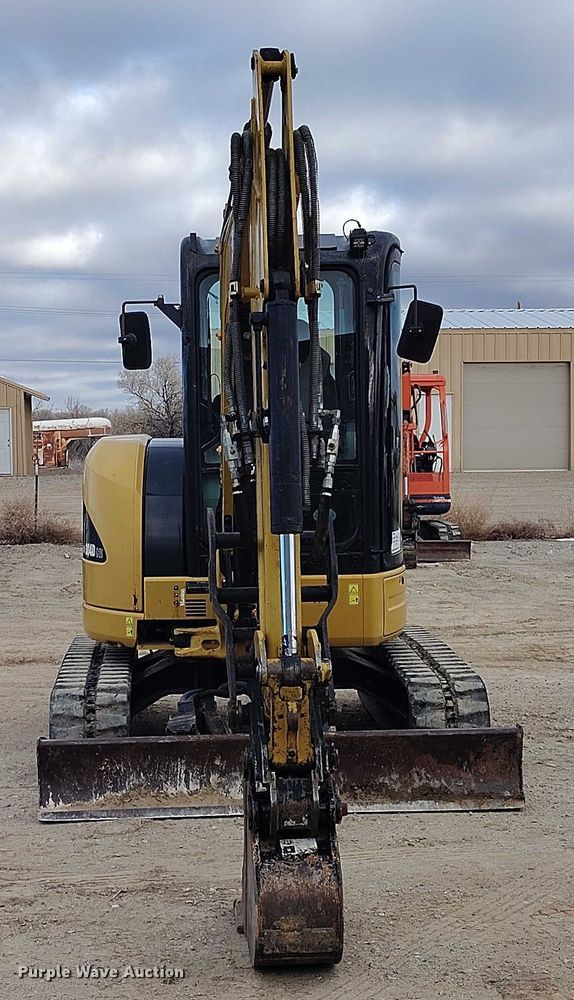 image for item DT0797 2011 Caterpillar 304D CR mini excavator