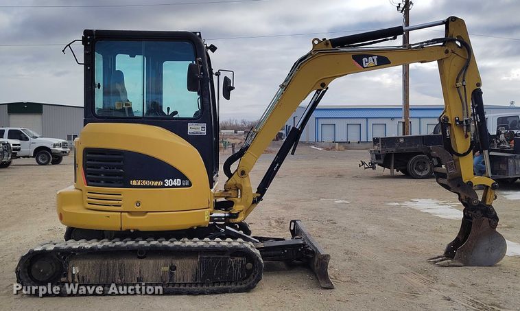 image for item DT0797 2011 Caterpillar 304D CR mini excavator
