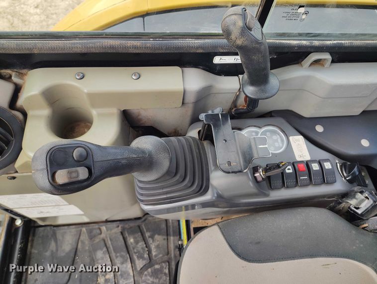 image for item DT0797 2011 Caterpillar 304D CR mini excavator