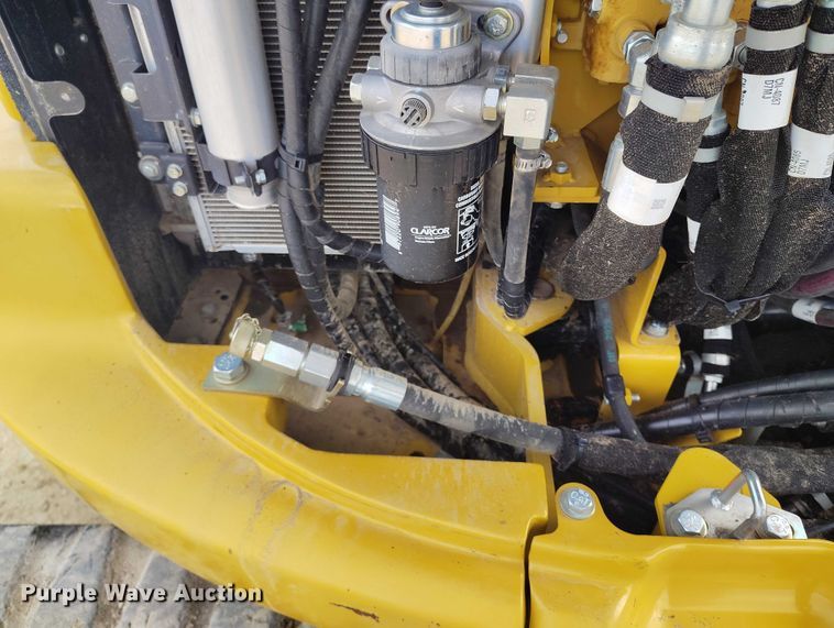 image for item DT0797 2011 Caterpillar 304D CR mini excavator