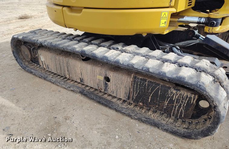 image for item DT0797 2011 Caterpillar 304D CR mini excavator