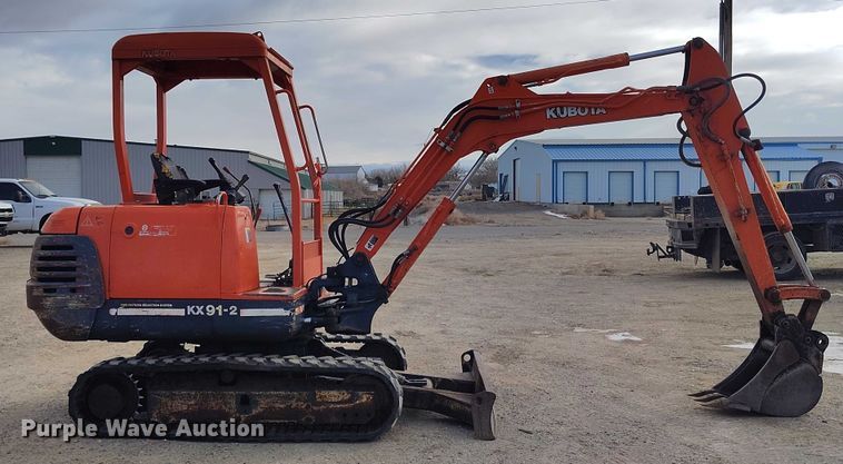 image for item DT0798 1999 Kubota KX91-2 mini excavator