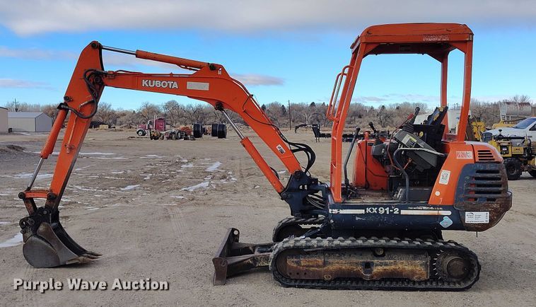 image for item DT0798 1999 Kubota KX91-2 mini excavator