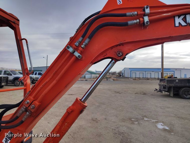 image for item DT0798 1999 Kubota KX91-2 mini excavator