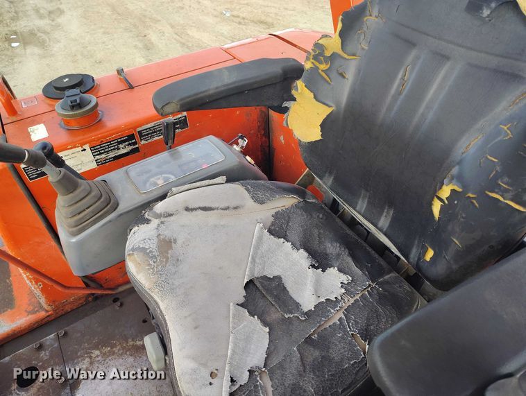 image for item DT0798 1999 Kubota KX91-2 mini excavator