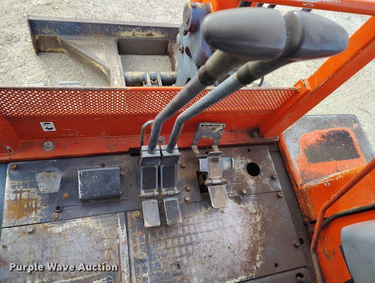 image for item DT0798 1999 Kubota KX91-2 mini excavator