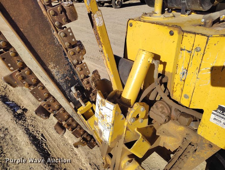image for item DT0804 2001 Vermeer LM42 trencher