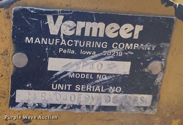 image for item DT0804 2001 Vermeer LM42 trencher