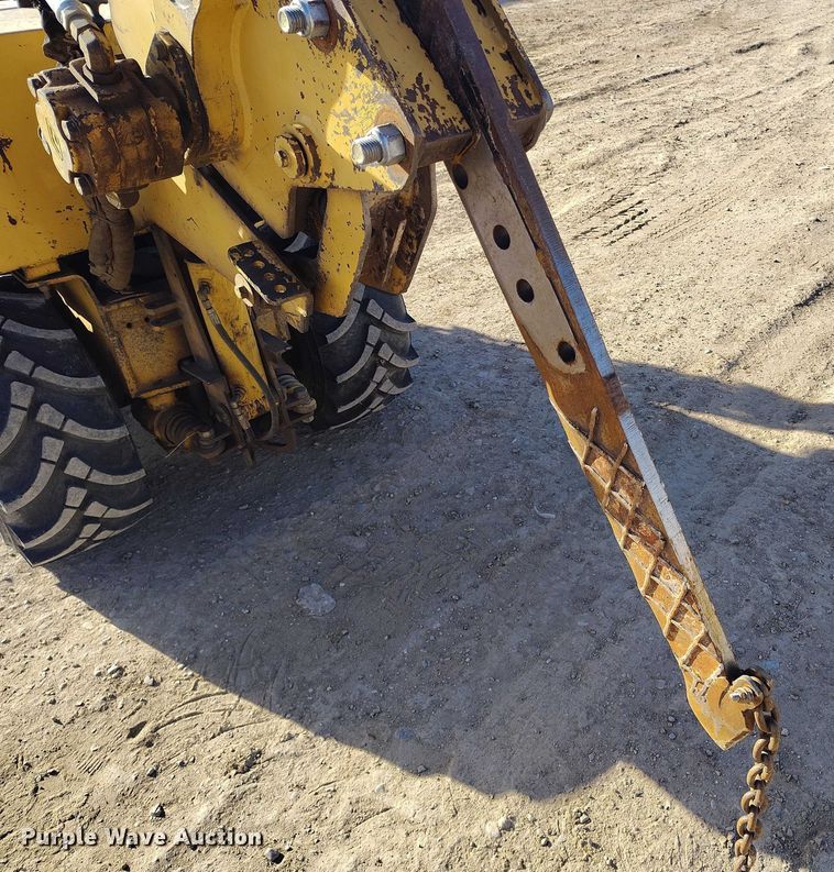 image for item DT0804 2001 Vermeer LM42 trencher