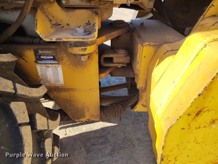 image for item DT0804 2001 Vermeer LM42 trencher