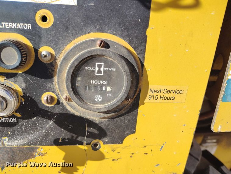 image for item DT0804 2001 Vermeer LM42 trencher