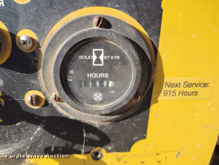 image for item DT0804 2001 Vermeer LM42 trencher