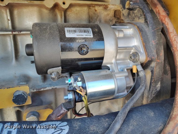 image for item DT0804 2001 Vermeer LM42 trencher