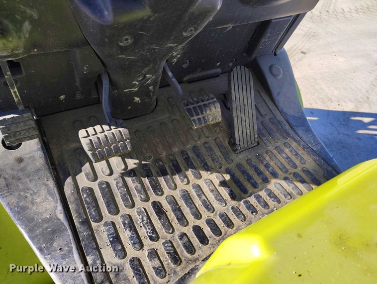 image for item DT0809 Clark C35D forklift