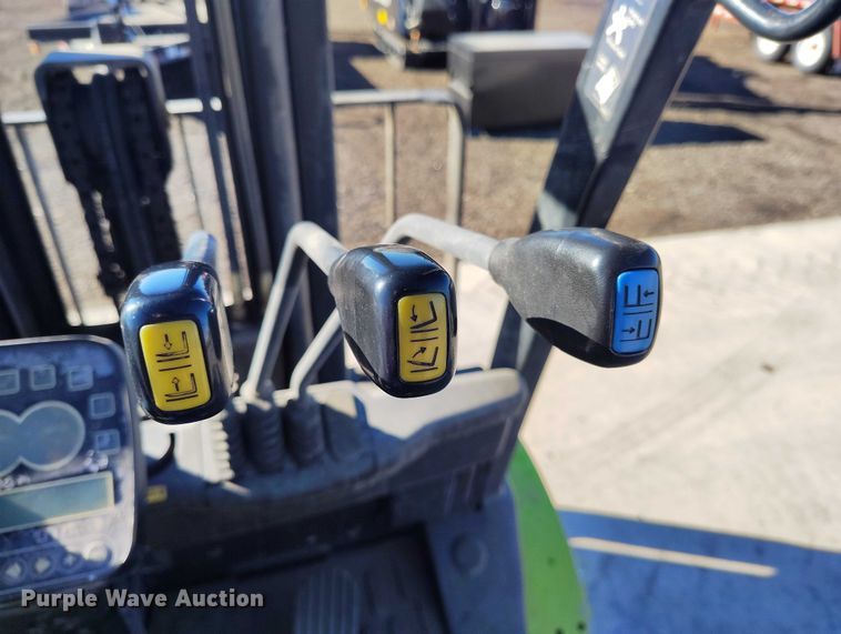 image for item DT0809 Clark C35D forklift