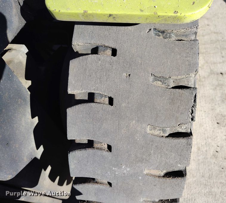 image for item DT0809 Clark C35D forklift