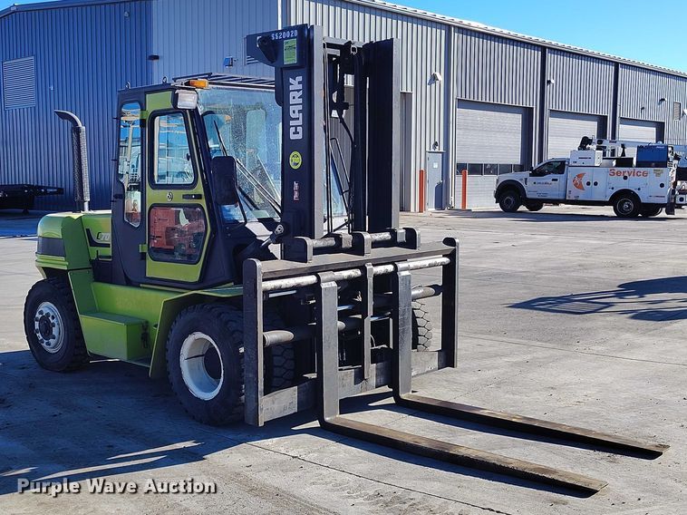 image for item DT0810 Clark C70D forklift