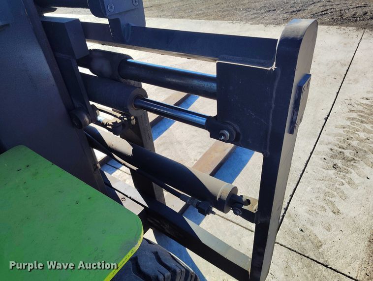 image for item DT0810 Clark C70D forklift