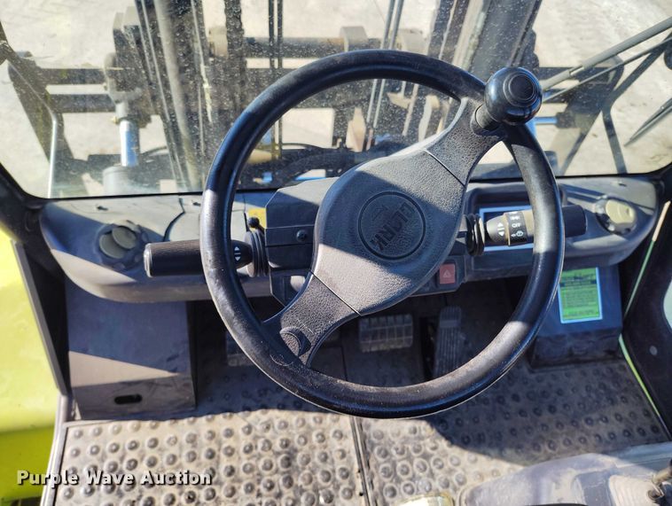 image for item DT0810 Clark C70D forklift