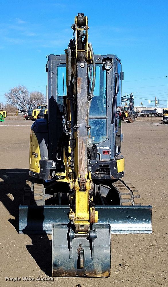 image for item DT0814 Yanmar VIO35-6A mini excavator