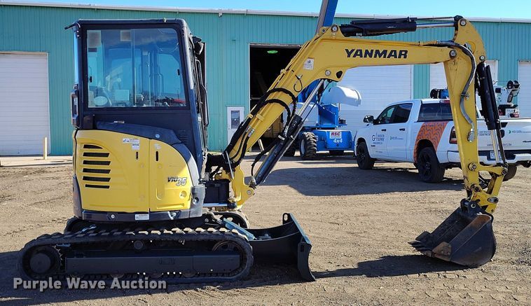 image for item DT0814 Yanmar VIO35-6A mini excavator