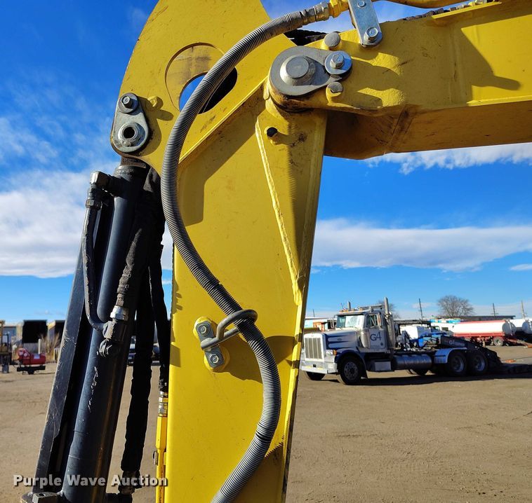 image for item DT0814 Yanmar VIO35-6A mini excavator