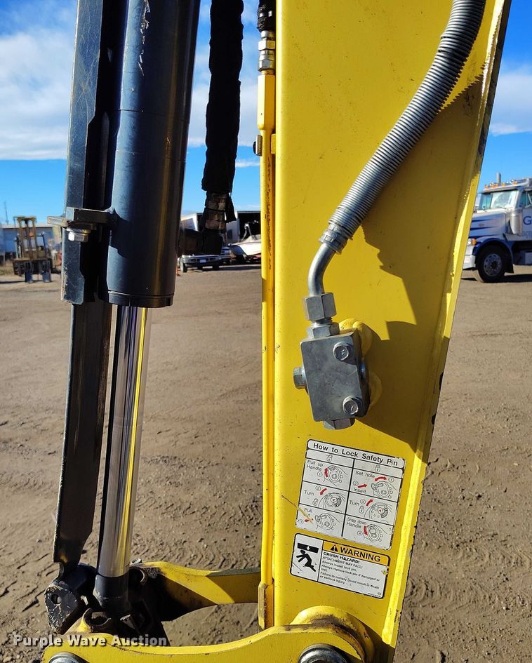 image for item DT0814 Yanmar VIO35-6A mini excavator