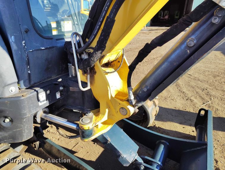 image for item DT0814 Yanmar VIO35-6A mini excavator