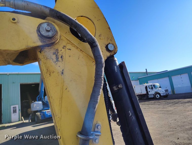 image for item DT0814 Yanmar VIO35-6A mini excavator