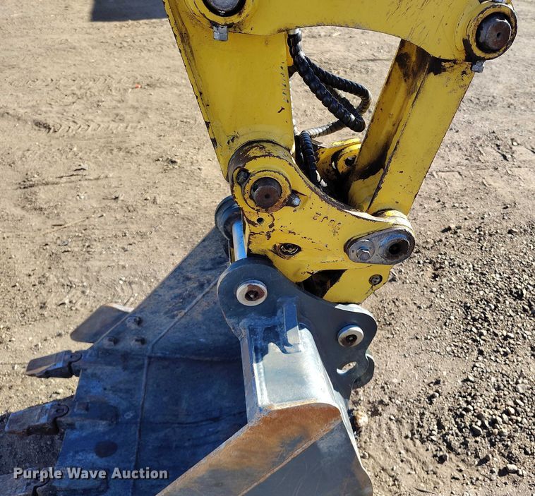 image for item DT0814 Yanmar VIO35-6A mini excavator