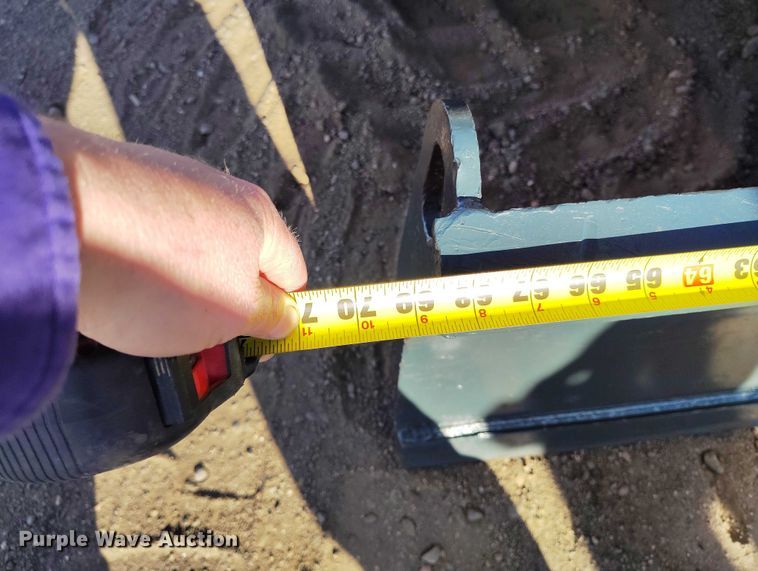 image for item DT0814 Yanmar VIO35-6A mini excavator