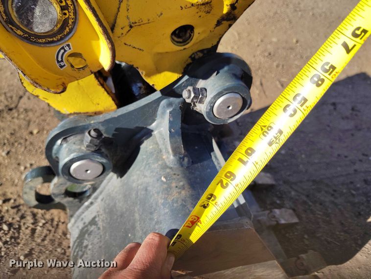 image for item DT0814 Yanmar VIO35-6A mini excavator