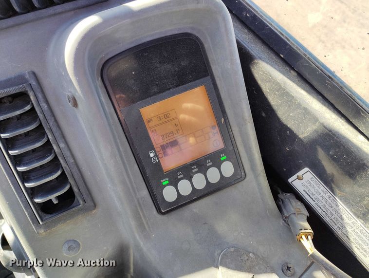 image for item DT0814 Yanmar VIO35-6A mini excavator