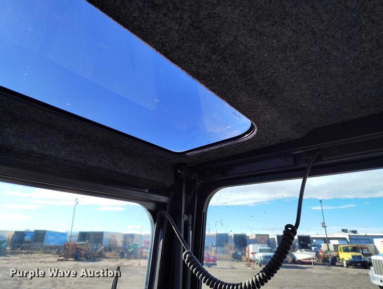 image for item DT0814 Yanmar VIO35-6A mini excavator