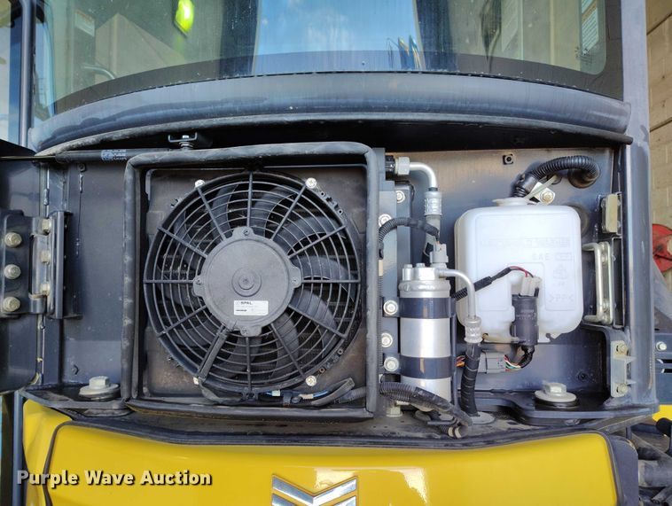 image for item DT0814 Yanmar VIO35-6A mini excavator