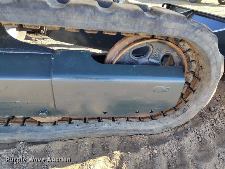 image for item DT0814 Yanmar VIO35-6A mini excavator