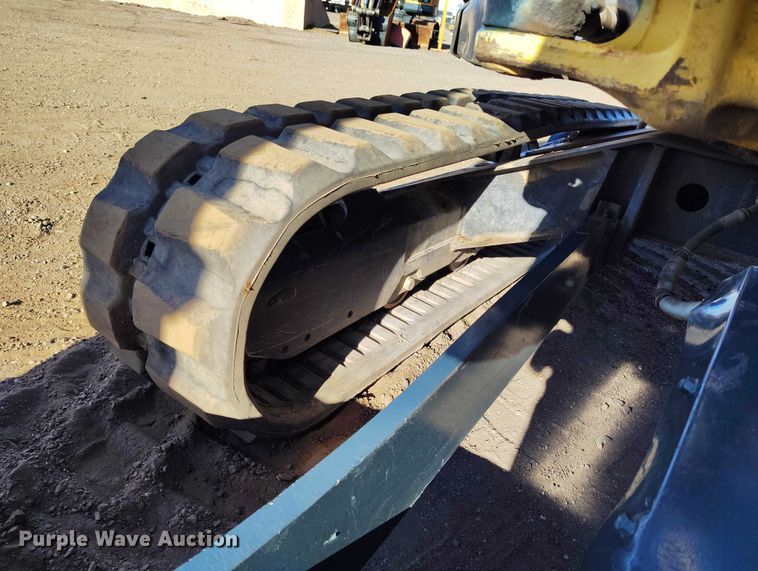 image for item DT0814 Yanmar VIO35-6A mini excavator