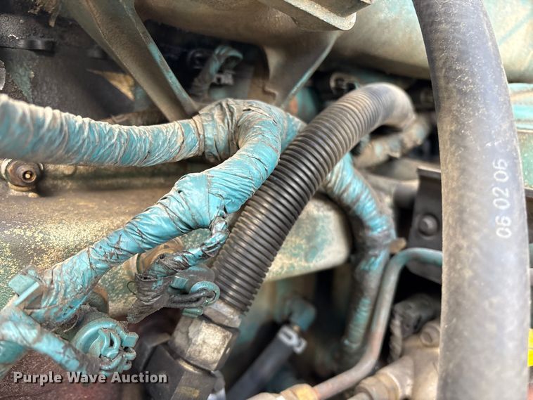 image for item DT2758 2007 International 4300 digger derrick truck