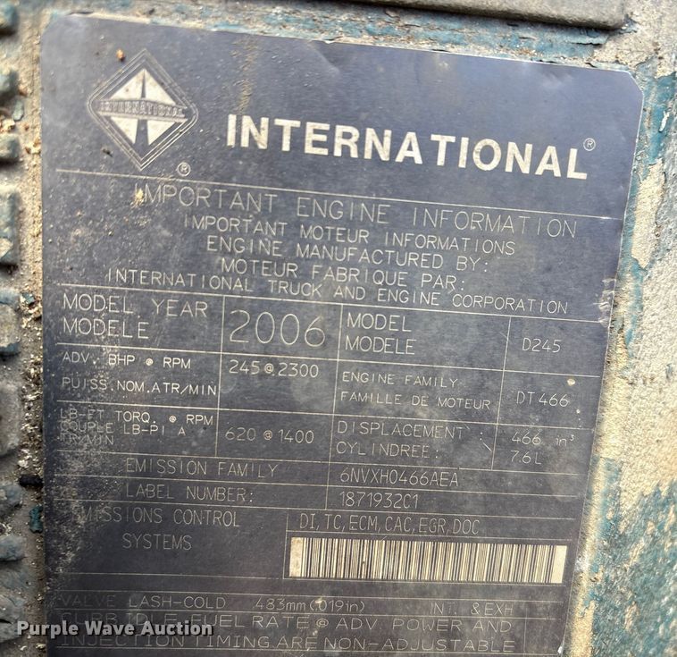 image for item DT2758 2007 International 4300 digger derrick truck