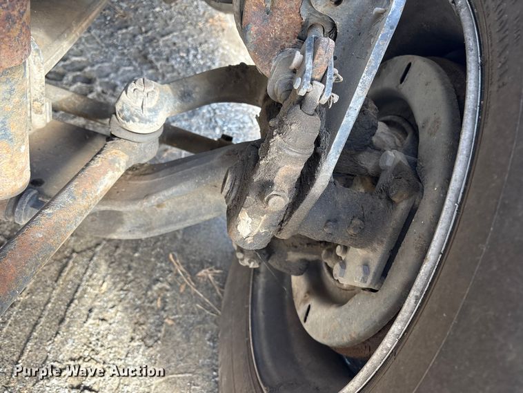 image for item DT2758 2007 International 4300 digger derrick truck