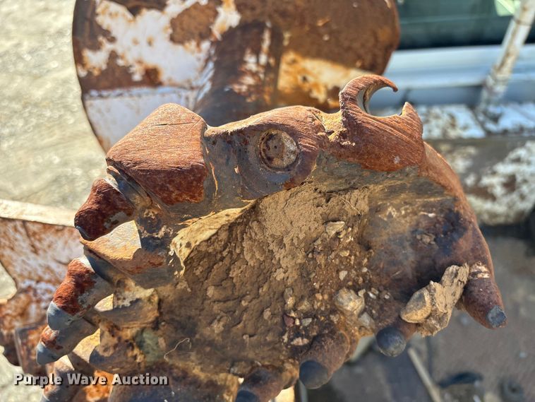 image for item DT2758 2007 International 4300 digger derrick truck