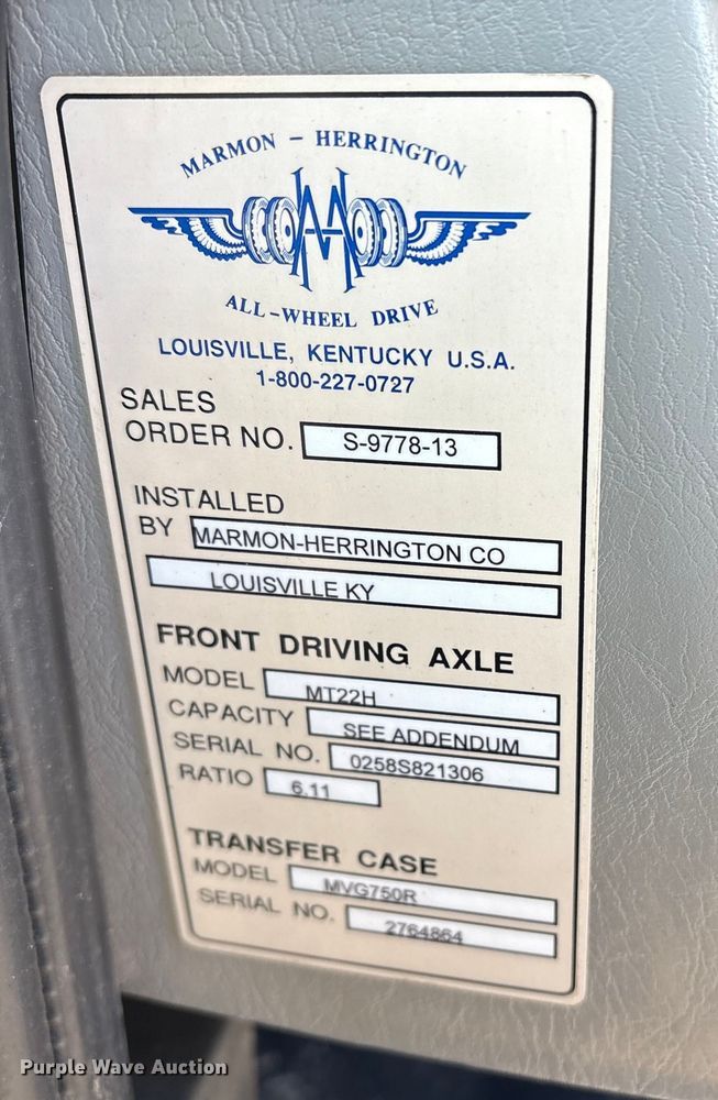 image for item DT2759 2014 International 7300 bucket truck