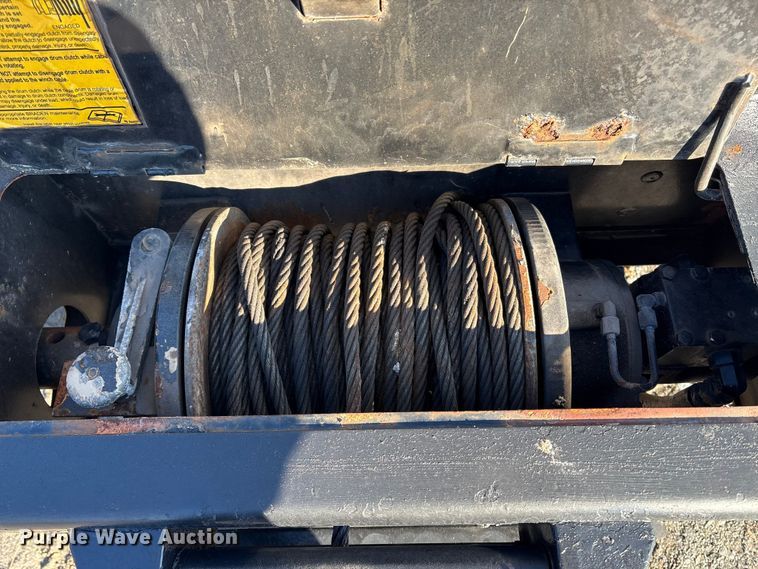 image for item DT2760 2016 International 7300 digger derrick truck