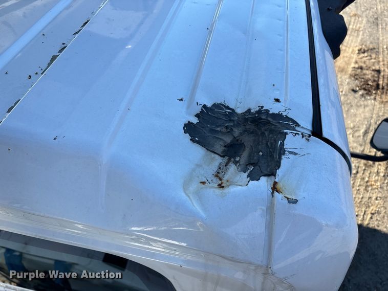 image for item DT2760 2016 International 7300 digger derrick truck