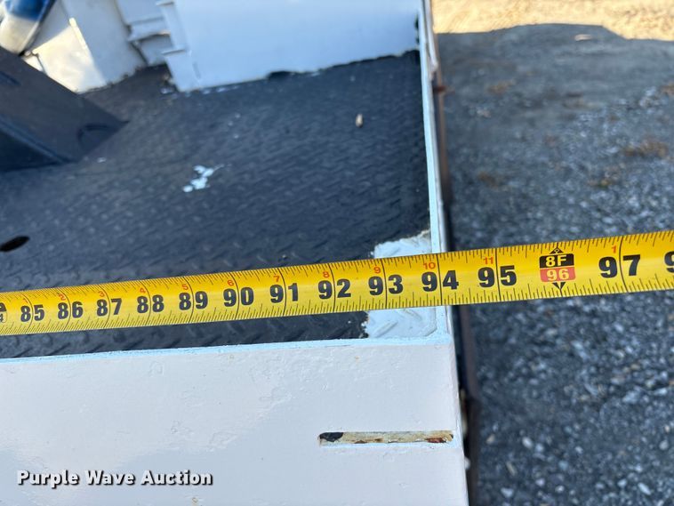 image for item DT2760 2016 International 7300 digger derrick truck