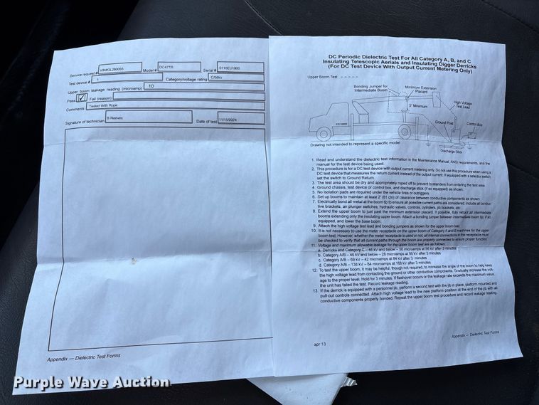 image for item DT2760 2016 International 7300 digger derrick truck