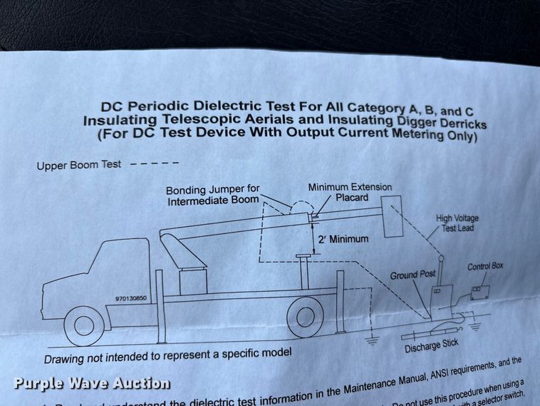 image for item DT2760 2016 International 7300 digger derrick truck