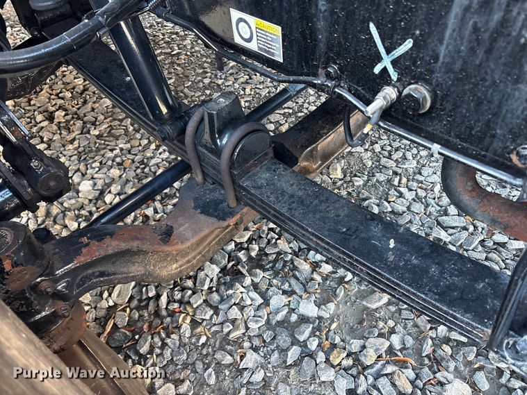 image for item DT2761 2015 Kenworth T370 digger derrick truck