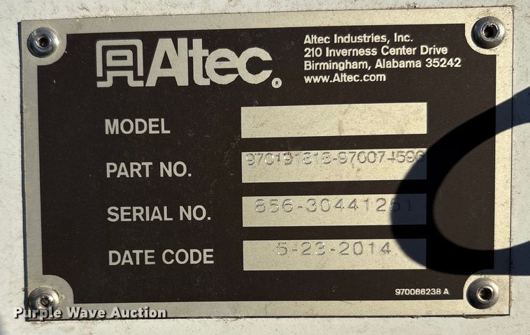 image for item DT2761 2015 Kenworth T370 digger derrick truck